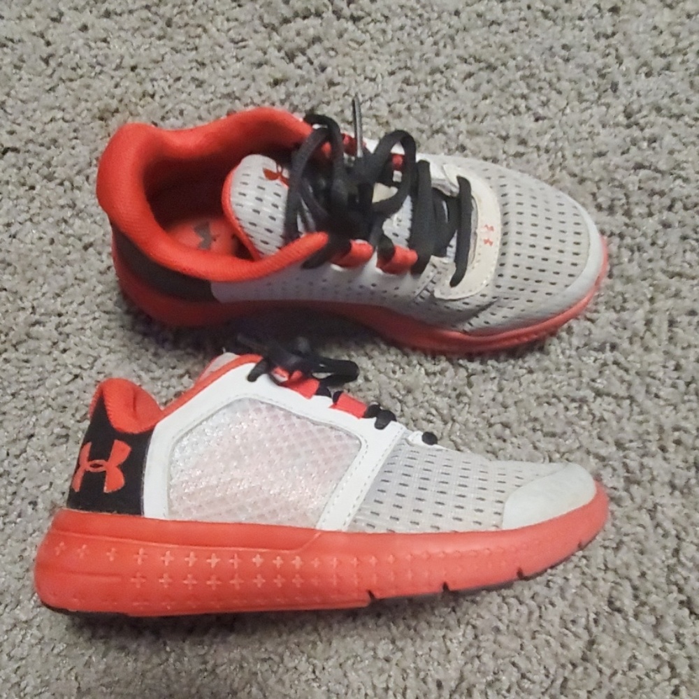 Little Boy's Size 12 UA shoes